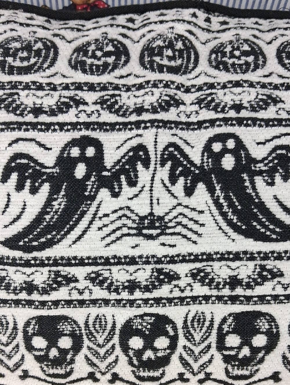 Rachel Zoe Skull Ghost Witch Knit Lumber Throw Zipper Cover Pillow 27 X 13.5 - Picture 2 of 6
